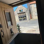 Holiday home Cornerstone House *